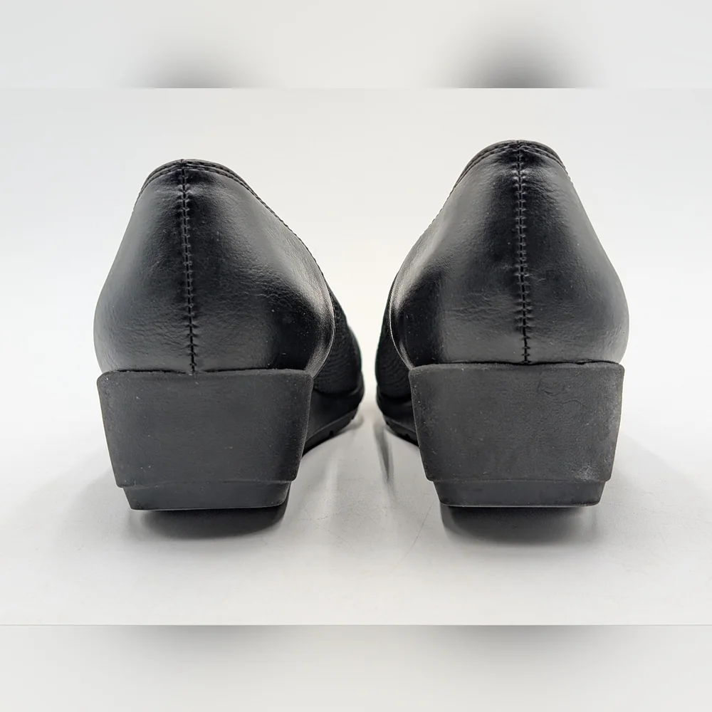 Kim Rogers Maddie Sz 7M Ultra Comfort Supported Technology Footbed Black Loafers